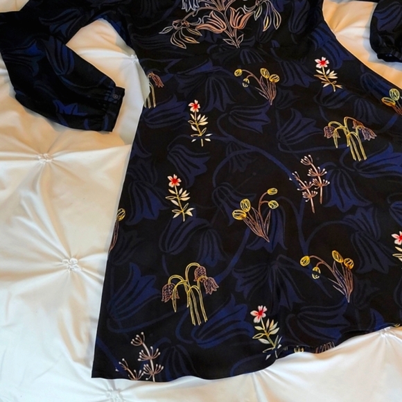 Navy A-line Loft dress only worn twice. - Picture 3 of 7